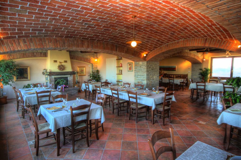 Azienda Agrituristica Alcastle Montabone Exteriér fotografie